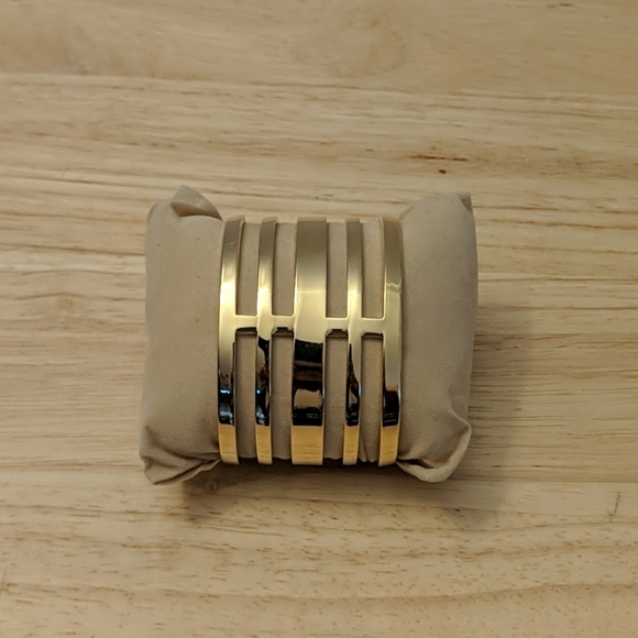 Lined Bangle - Picture 1 of 7